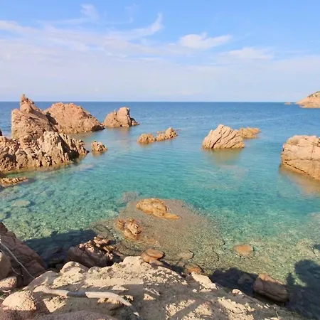 公寓式酒店 With Swimming-pool In Costa Paradiso, 6 Beds With Private Outdoor Area